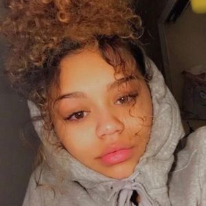 Meet your Posher, Juwannie